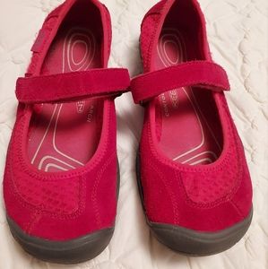 Keen Women Mercer Mary Jane Size 7.5M